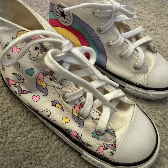 Converse Kids’ Chuck Taylor All Star High Top Sneaker, 9M, White / Unicorn - Picture 5 of 8
